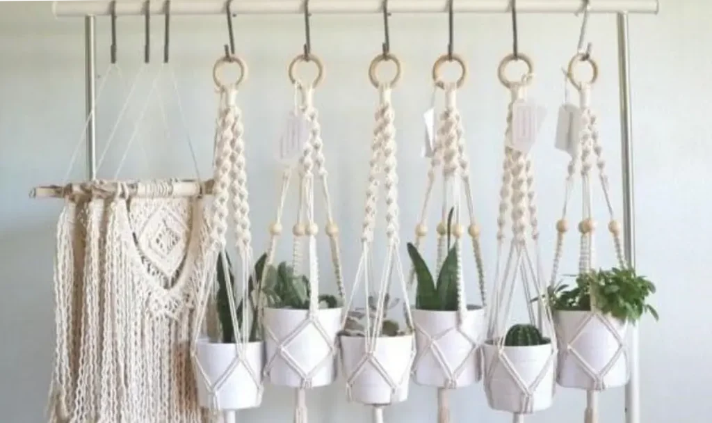 Macramé for plants: 7 ideas for indoor plants