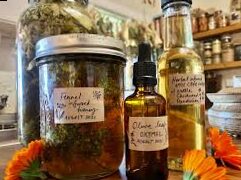 Because this herbal vinegar cannot be missing from every medicine cabinet in winter